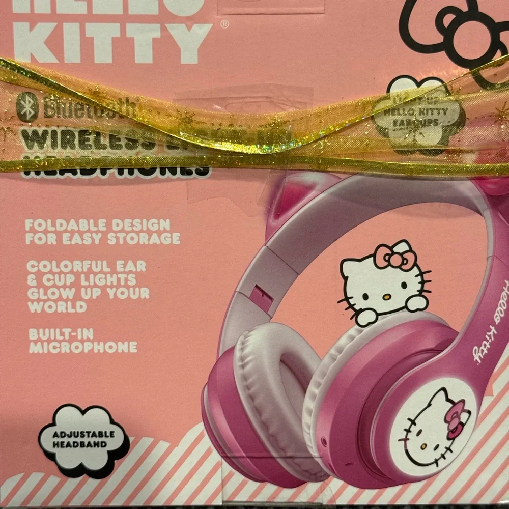 Hello Kitty Pink Bluetooth Headphones with Lights